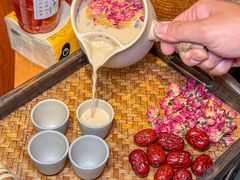 -阿山卓·野生菌火锅·纳西火塘烤肉