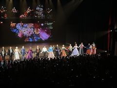 -交通银行前滩31演艺中心