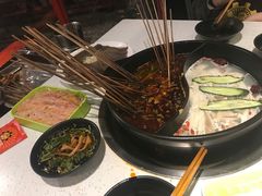 -钢管厂歆瑞源油卤串串香(春熙路太古里店)