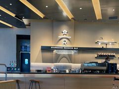 -星巴克臻选(上海合生汇1F店)