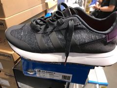 -Adidas(东荟城店)