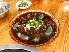 -苗侗地道红酸.酸汤鱼·酸汤牛肉