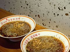 -钟方模白家肥肠粉(春熙店)