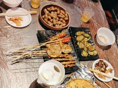 -老街烧烤大排档·地道湖北菜·龙虾馆(汉口火车站店)