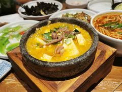 咕嘟肉沫包浆豆腐-云海肴·汽锅鸡·云南菜(美罗城店)