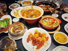 -鹊玥·粤菜小馆(汇智国际商业中心店)