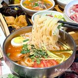 三街也有了！齐齐哈尔烤肉！连吃2天了🤤  真是羡慕三街的盆友