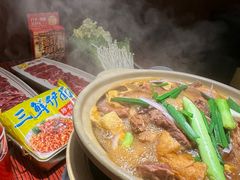 -沙胆彪炭炉牛杂煲(上海日月光广场店)