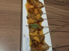 -街角等你.大连海鲜烧烤.经典铁板海鲜串(西安路店)