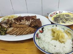 -明姨仔潮汕美食·碳炉猪脚·汕尾牛腩饭·起片鸡煲(起义路店)