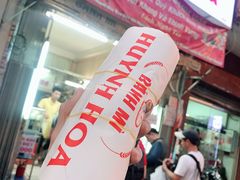 -Bánh Mì Huynh Hoa