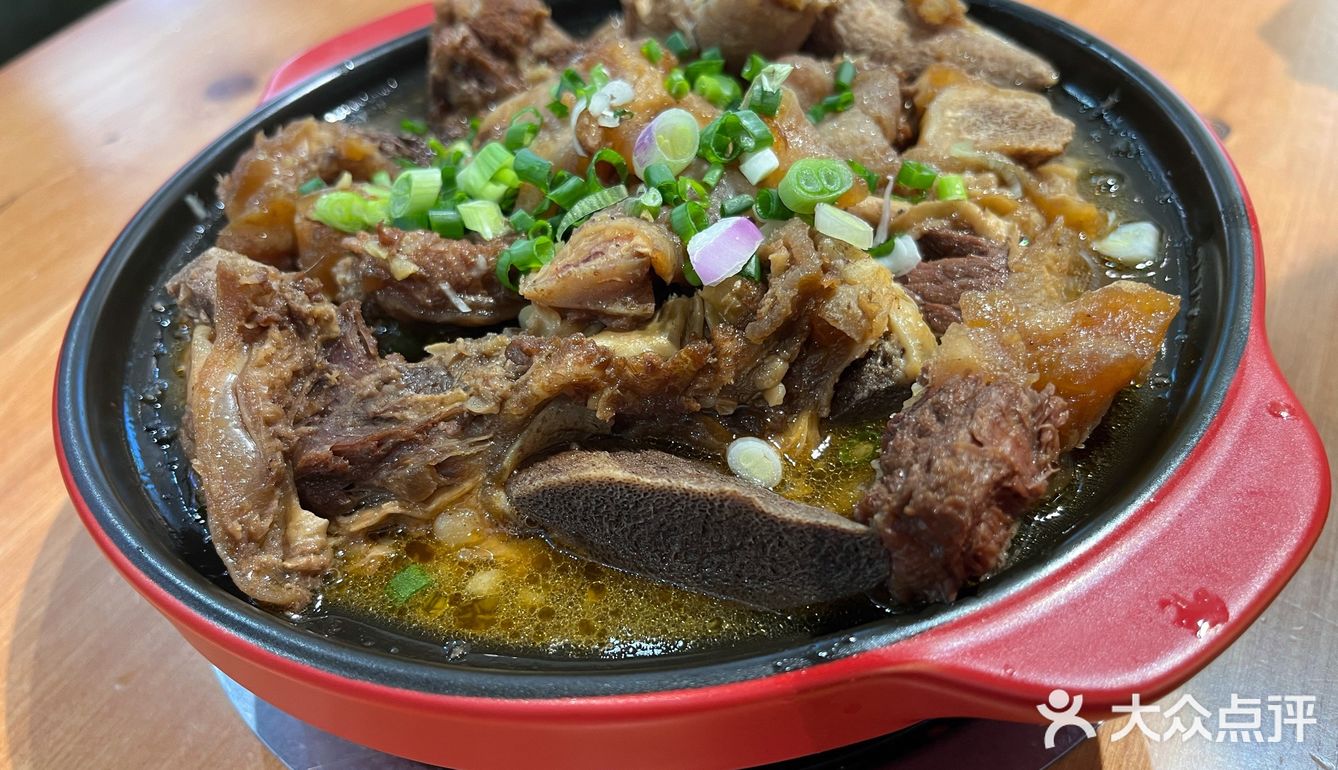 一家性价比高的牛杂铺