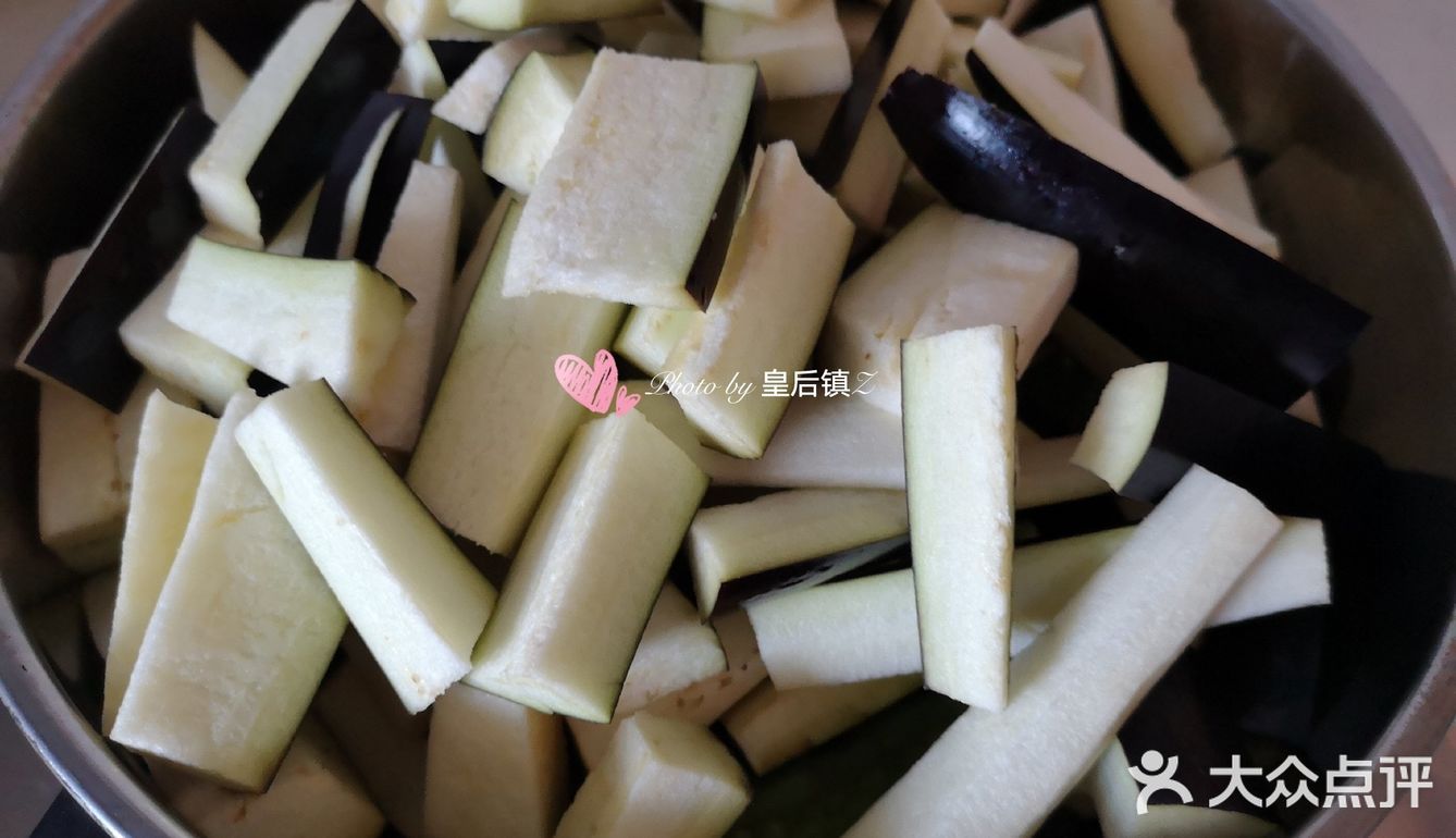养生茄子大蒜配，连蒸带捣味儿绝配