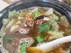 -闫家驴肉老店(华电一校店)