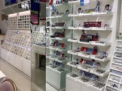 -诺柯视眼镜-蔡司依视路官方工厂店(淞南一店)