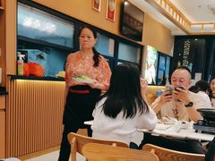 -冯姐生蚝(迎宾广场店)