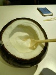 -志龙皇冠吃货椰子铺