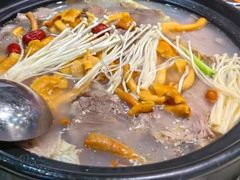 -九寨特色牦牛肉汤锅 羊肉汤锅