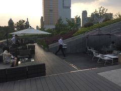 -UNI UNI(环亚凯瑟琳店)