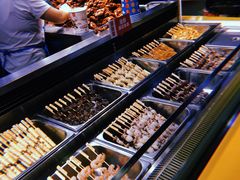 自助取餐区-八一好吃街·高品美食广场