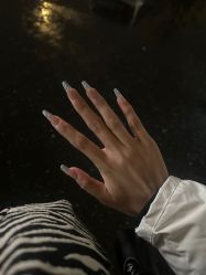 -UGIRL有个美甲
