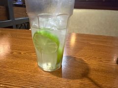 -啰啰咖啡馆莎湾店(啰啰冰屋分店)