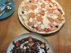 -JINNS锦时 steak&pizza(浸信会礼拜堂旧址店)