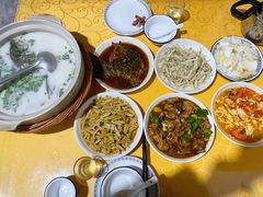-天乐农家鱼头王(天目湖店)