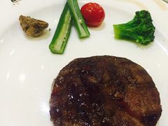 -斗牛士牛排餐厅(嘉里汇店)
