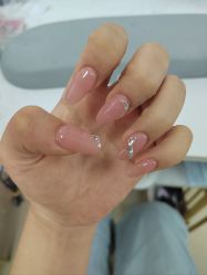 -尤米一站式美甲美睫