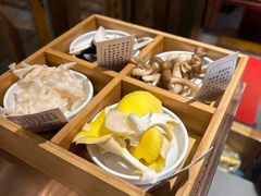 -阿婆情腊排骨火锅·野生菌季(古城旗舰店)