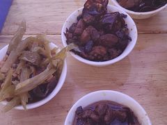 辣子鸡-越洋肖氏老米线(杨家坪店)