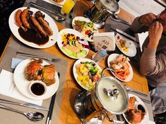 -苏州知音温德姆至尊酒店·四季海鲜自助餐厅(汾湖店)