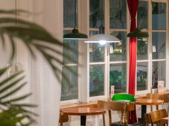 -雕刻时光咖啡馆(交大店)