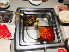 -海底捞火锅(凯德广场店)