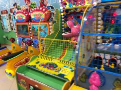 -莫莉幻想儿童乐园(武汉保利广场店)