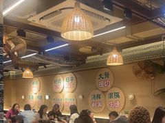 -云阿蛮云南生烫牛肉米线(奉贤路店)