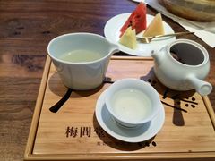 -梅间堂茶馆(绿地缤纷城店)