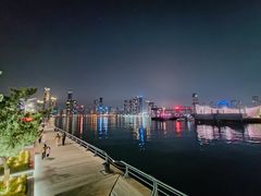 -情人坝酒吧街