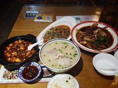 -易老妈蹄花.特色川菜(人民公园总店)