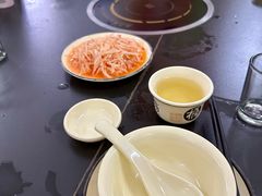 -周良天山牛杂城(天山路总店)