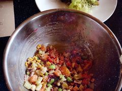 -WOLFGANG PUCK KITCHEN & BAR(迪士尼小镇店)