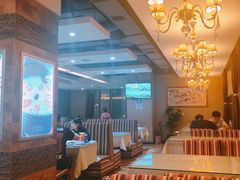 大堂-汉水缘鲜鱼庄(黄雁村店)