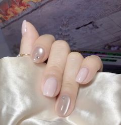 -桃色美甲沙龙