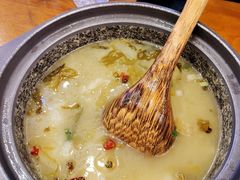 -周鱼小馆石锅酸菜鱼(活力汇店)