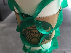 -星巴克(杭州湖滨银泰E区店)