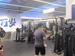 -威仕顿健身游泳(御锦城店)