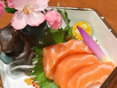 -8PINTS八品脱·日料·烧鸟·精酿小酒馆(莘庄店)