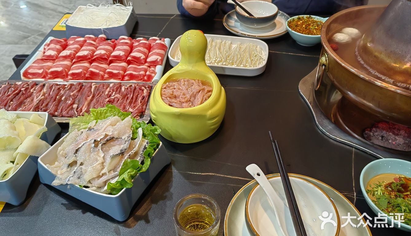 没有什么是火锅解决不了的，尤其是羊肉火锅。