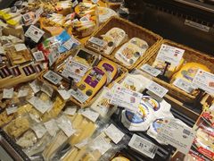 -blt精品超市(高德置地冬广场店)